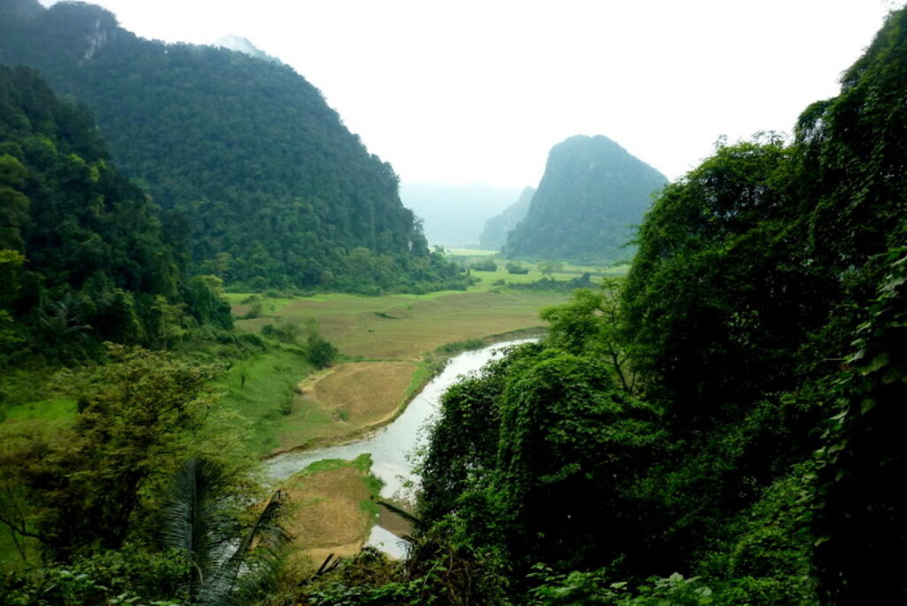 Visit Caves In Your Phong Nha – Ke Bang Trip