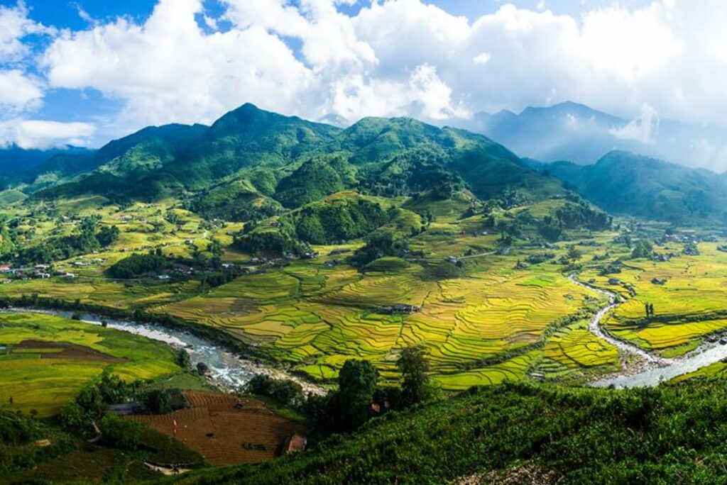 How to Get to Sapa Vietnam – Map your Ways to City in the Mist
