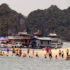 Zero-VND Tours with Chinese Tourists to Halong Bay