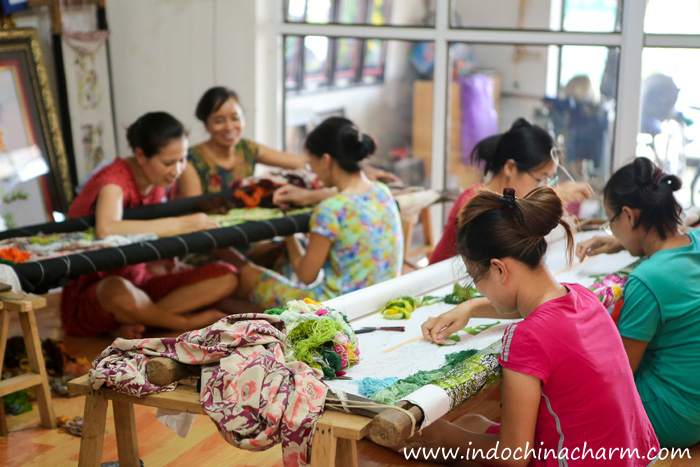 People are embroidering at Quat Dong Village