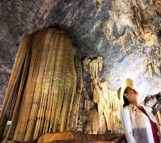Paradise Cave in Quang Binh, Vietnam