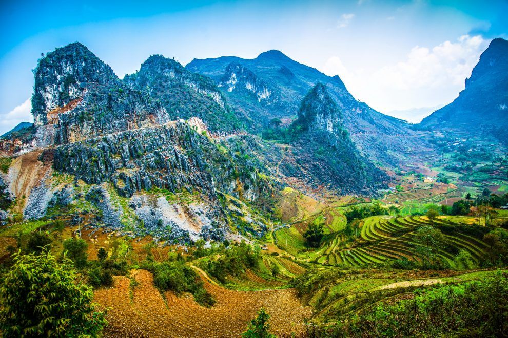 Dong Van Karst Plateau Geopark in Ha Giang: Explore the Enigmatic Beauty