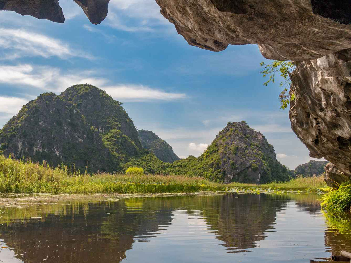 Van Trinh Cave – The Biggest Save in Ninh Binh