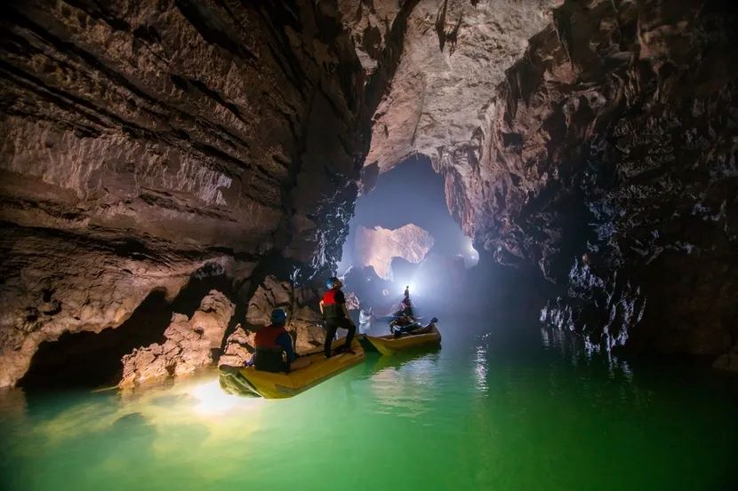 Quang Binh, Vietnam: Tu Lan Cave