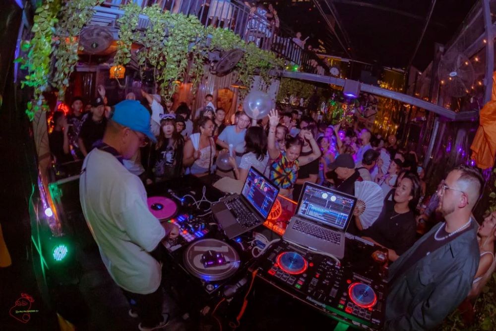 Broma Not a Bar: Saigon's Hottest Nightclub Revealed