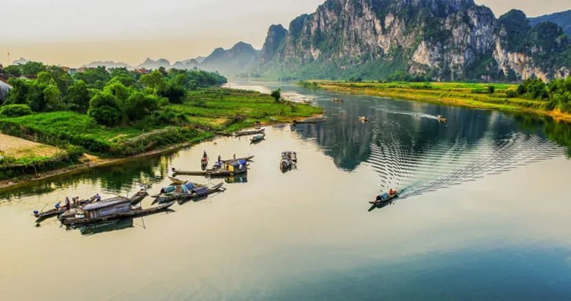 Train to Quang Binh from Hanoi: A Distinctive Voyage in Vietnam.