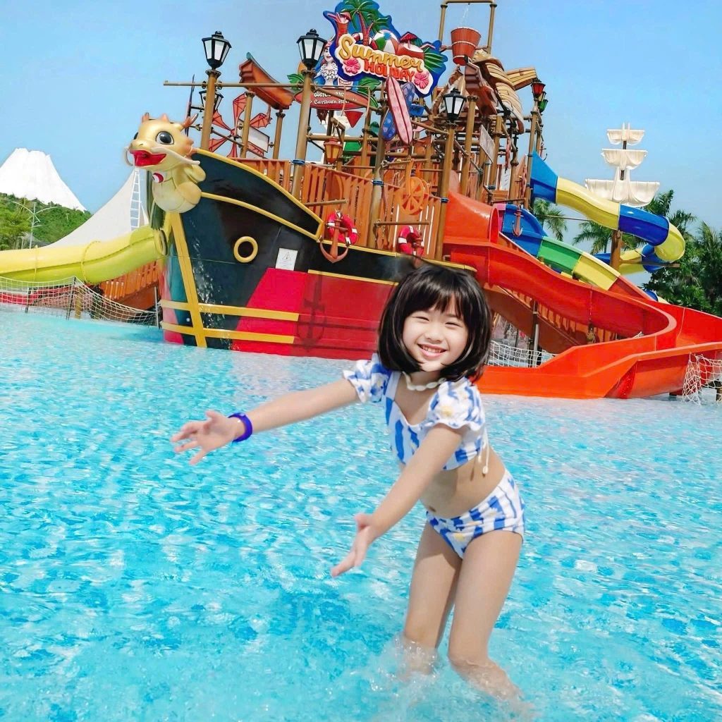 At Mikazuki Water Park 365 Đà Nẵng